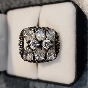 Vintage Sterling Silver CZ & Marquesite Ring